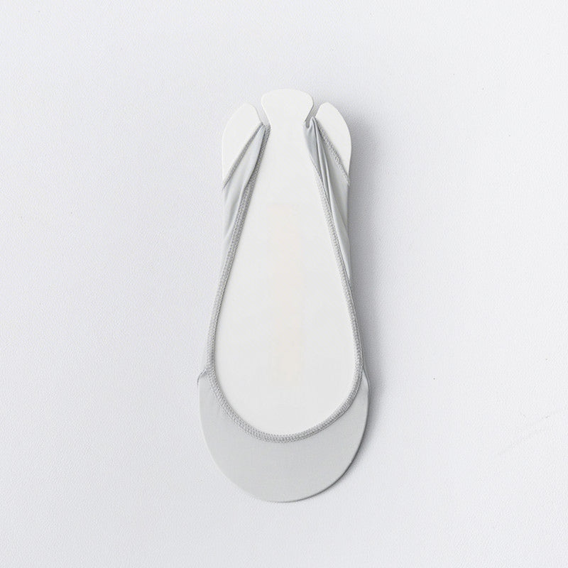 👠Silicone Anti-Slip Invisible Socks💞
